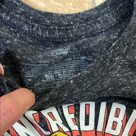 💙Disney Kids Short Sleeve Tees - Blue and Black💙 - Picture 3 of 4